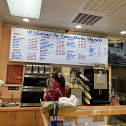 Snowflake Donuts - sawdust Rd