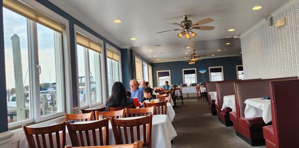 Waterman's Crab House by null