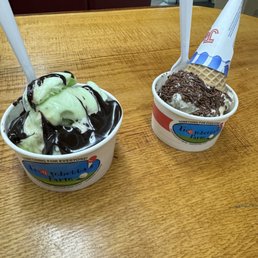 Mint patty frozen yogurt with hot fudge and moose tracks with sprinkles and a cone for my toddler :) Mint patty frozen yogurt with hot fudge and moose tracks with sprinkles and a cone for my toddler :)