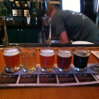 Dogfish Head Brewings & Eats - beer sampler - American Near Me - Rehoboth Beach, Delaware Dogfish Head Brewings & Eats - beer sampler - American Near Me - Rehoboth Beach, Delaware