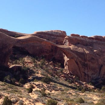 Arches National Park - Great and easy hike - Parks Near Me