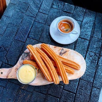 ちゅろす 111churrosです🤍 この度、大阪鶴橋に姉妹店がオープンしました