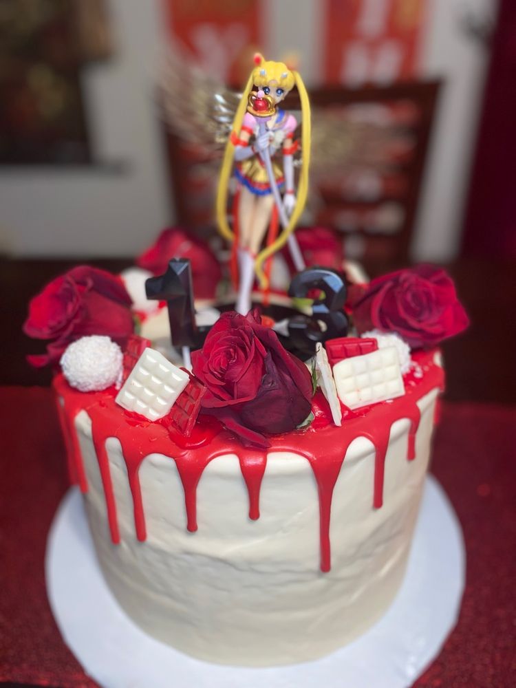 FUDGE IT Updated October 2024 27 Photos & 10 Reviews 214 W Main