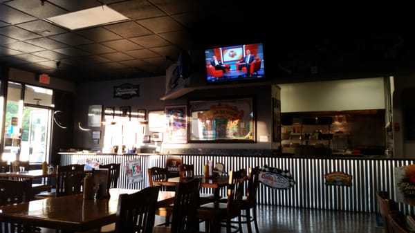 The Clubhouse Bar & Grill by null