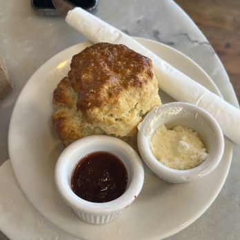 Baker & Commons - Cafes Near Me - Berkeley, California