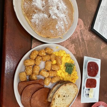 MeeMa’s - Breakfast & Brunch Near Me - Long Beach, California