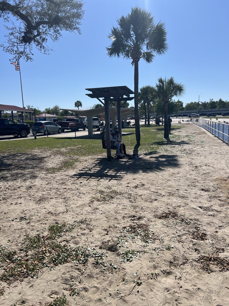 C. Leslie Wayside Park