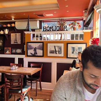 Spot Cafe - Interior - French Near Me - Watertown, Massachusetts