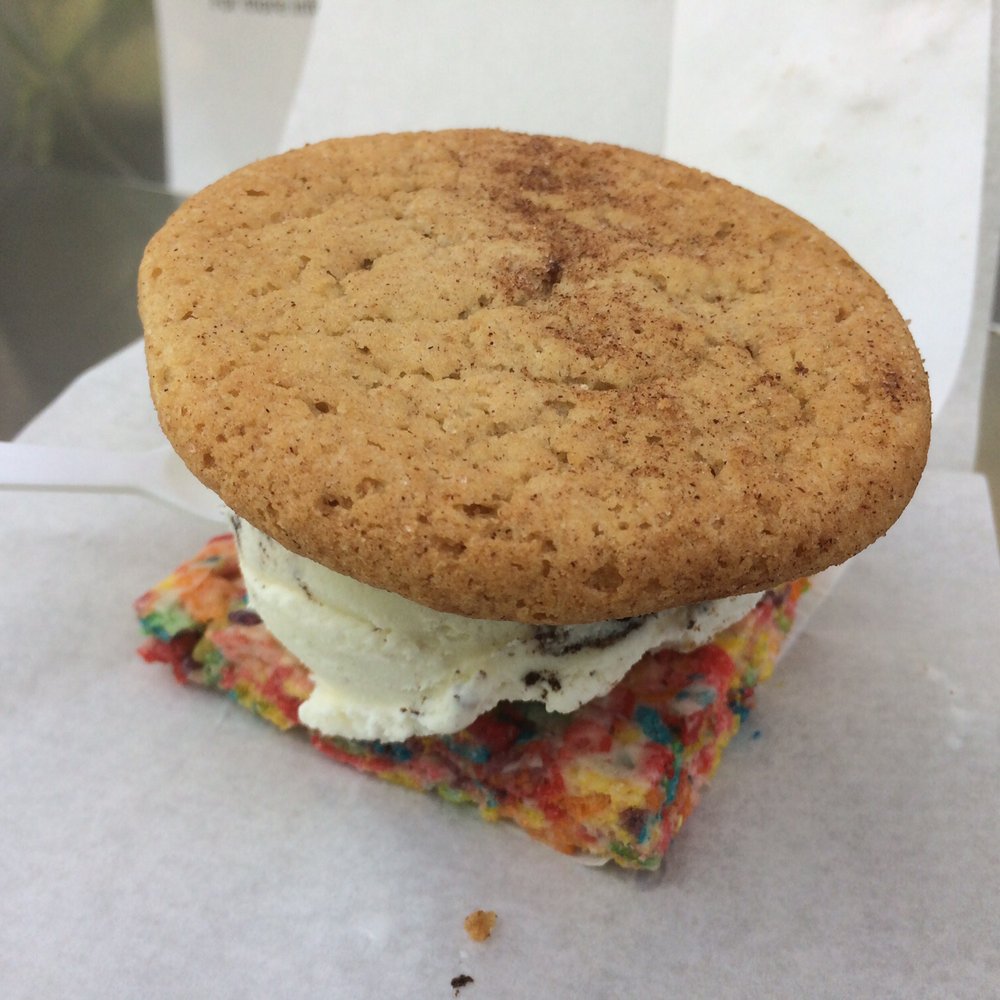 Coolhaus - Ice Cream Sandwich - Street Vendors Near Me Coolhaus - Ice Cream Sandwich - Street Vendors Near Me