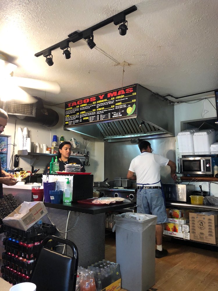 Tacos Y Mas