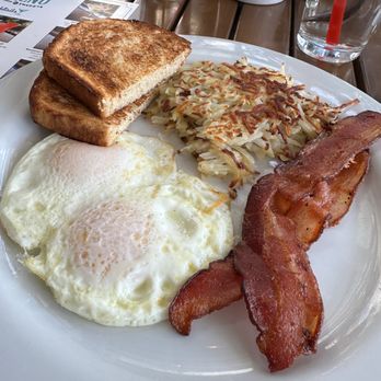 Twohey’s Restaurant - Craftsman Breakfast - New American Near Me - South Pasadena, California Twohey’s Restaurant - Craftsman Breakfast - New American Near Me - South Pasadena, California