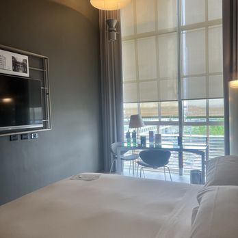 DoubleTree by Hilton Turin Lingotto - Hotels Near Me - Torino, TO