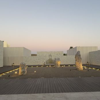 Nobu - Reception Courtyard - Hotels Near Me - Cabo San Lucas, BCS