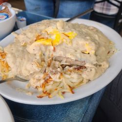Starvn Marvn Family Restaurant - Hash browns, sausage patties, eggs, gravy