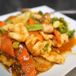 Asian Bistro - CURRY CHICKEN