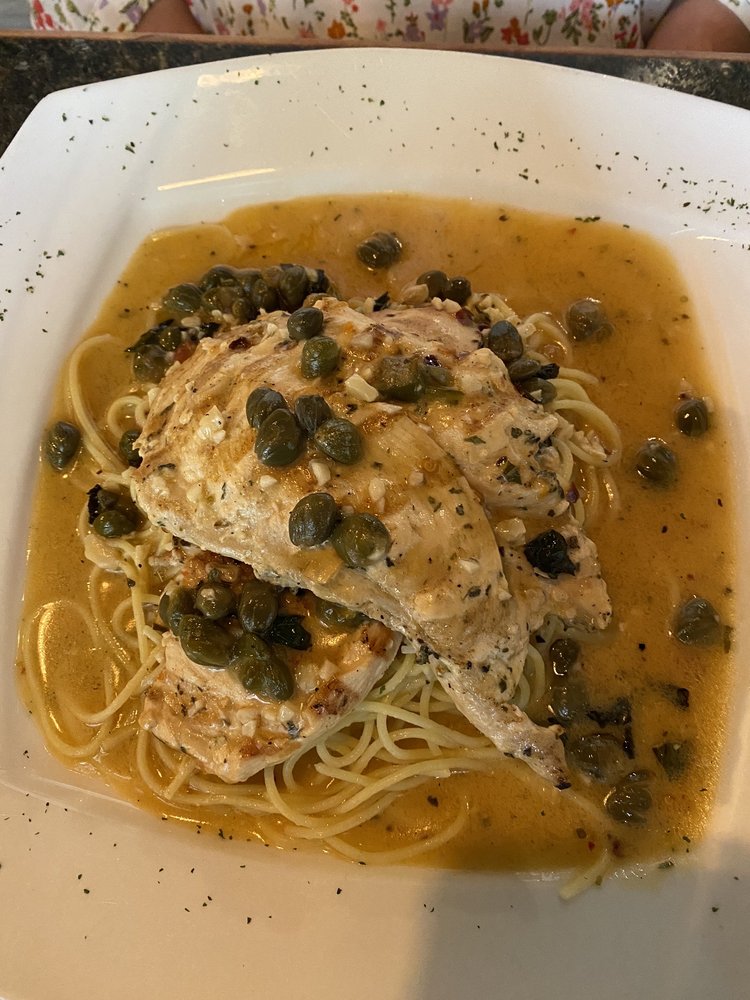 LA FAVORITA 2620 Montgomery Hwy, Dothan, Alabama Italian