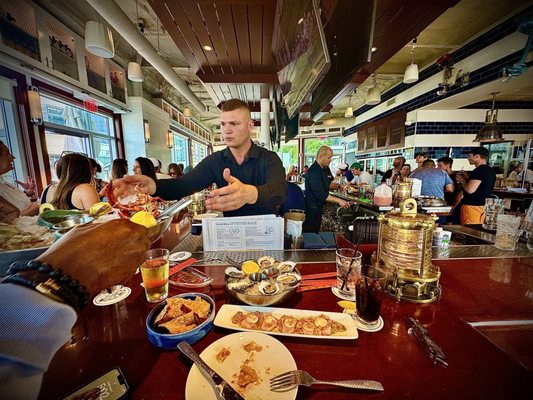 ReelHouse Oyster Bar by null