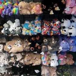 Izzy Bees Stuffed Friends