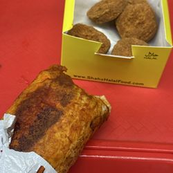 Chicken Nuggets 6 Pieces & Golden Shawarma