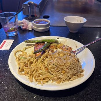 Benihana - Downey - Hibachi salmon garlic noodles with avocado tartar sauce - Sushi Bars Near Me - Downey, California