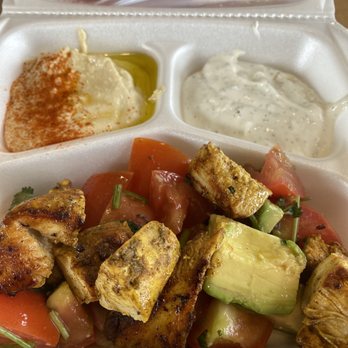 Peño Mediterranean Grill - Chicken Gyro Platter Tomato and Avocado Salad - Mediterranean Near Me - Wilmington, North Carolina Peño Mediterranean Grill - Chicken Gyro Platter Tomato and Avocado Salad - Mediterranean Near Me - Wilmington, North Carolina