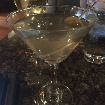 Barr's Public House - Dirty martini - Pubs Near Me - Maumee, Ohio