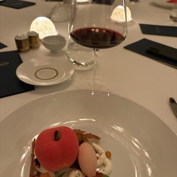 Bas Rouge - Lovely "peach" dessert - Modern European Near Me - Easton, Maryland Bas Rouge - Lovely "peach" dessert - Modern European Near Me - Easton, Maryland
