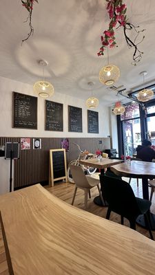 Banh Mi Spot by null