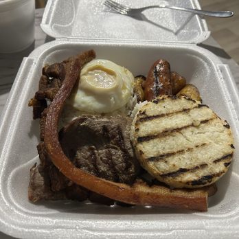El Sabor Latino - Latin American Near Me - Memphis, Tennessee