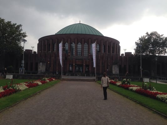 Tonhalle Düsseldorf by null