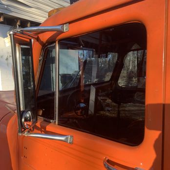 Shoals Auto Glass And Accessories - Auto Parts & Supplies Near Me - Florence, Alabama Shoals Auto Glass And Accessories - Auto Parts & Supplies Near Me - Florence, Alabama
