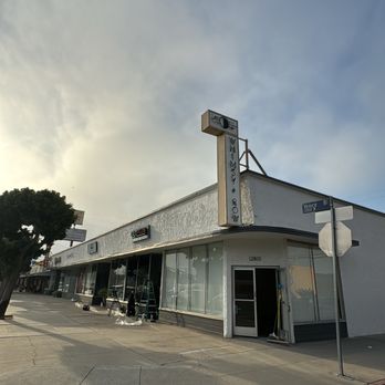 Nick's Glass Tinting - Home Window Tinting Near Me - Venice , California Nick's Glass Tinting - Home Window Tinting Near Me - Venice , California
