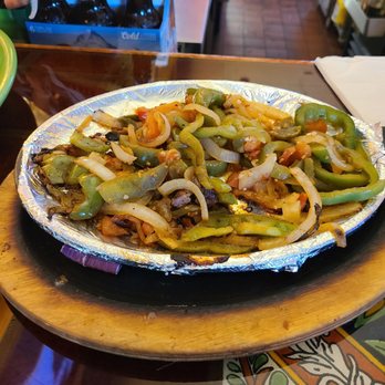 Plaza Bonita - Tomatoes in the fajitas?? - Mexican Near Me - Phoenix, Arizona