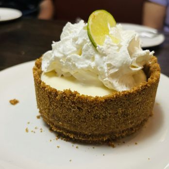Burtons Grill & Bar - Key lime pie - New American Near Me - Burlington, Massachusetts