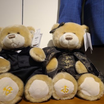 Brooks Brothers Factory Outlet - D' Bears!! Da bears Brooks bros Chandler AZ 2021 - Men's Clothing Near Me - Chandler, Arizona Brooks Brothers Factory Outlet - D' Bears!! Da bears Brooks bros Chandler AZ 2021 - Men's Clothing Near Me - Chandler, Arizona