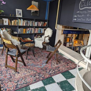 Clio’s - A place to brush up on your chess game. - Bookstores Near Me - Oakland, California Clio’s - A place to brush up on your chess game. - Bookstores Near Me - Oakland, California