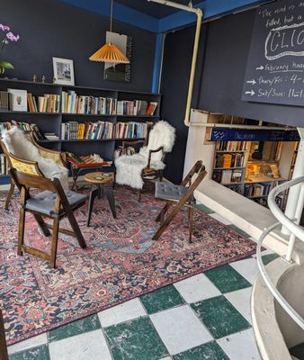 Clio’s Books by null