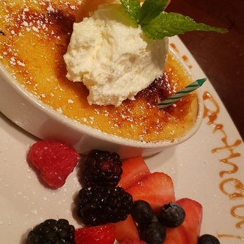 Pappadeaux Seafood Kitchen - Creme Brulee' - Seafood Near Me - Houston, Texas