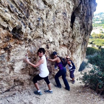 Del Cerro Park - using the wall to descend lol - Parks Near Me - Rancho Palos Verdes, California Del Cerro Park - using the wall to descend lol - Parks Near Me - Rancho Palos Verdes, California