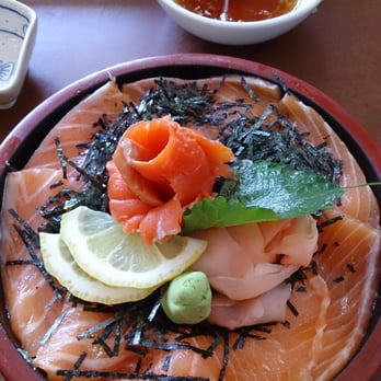 Fuji Sushi - 18 dollars for Tekka Don sub Salmon for lunch! - Sushi Bars Near Me - Seattle, Washington