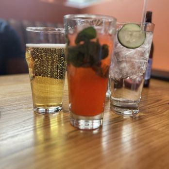 M'tucci's Twenty-Five - Michelob Ultra, Raspberry NOjito and water - Italian Near Me - Albuquerque, New Mexico