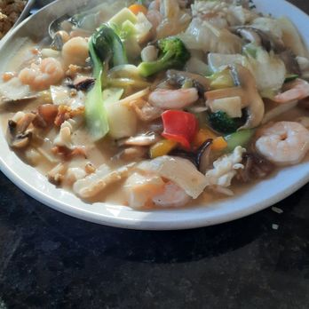 B Won - Sautéed Mixed Seafood - Korean Near Me - Federal Way, Washington B Won - Sautéed Mixed Seafood - Korean Near Me - Federal Way, Washington