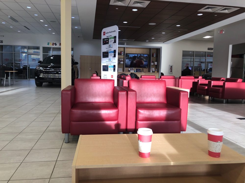 SOUTH HILLS TOYOTA 11 Photos & 29 Reviews 2403 Washington Rd