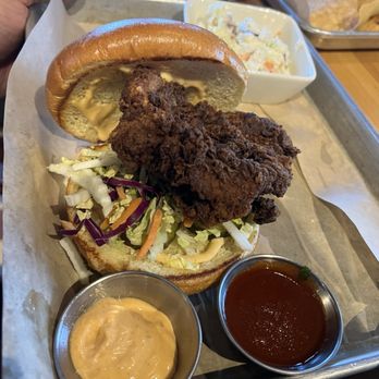 BJ's Restaurant & Brewhouse - Chicken sandwich - American Near Me - Sparks, Nevada