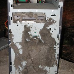 Small Business Computing - This is what happens when you use your "desktop" as a "floor model"