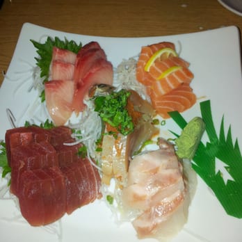 Yashima Restaurant - Sashimi plate - Sushi Bars Near Me - Covina, California