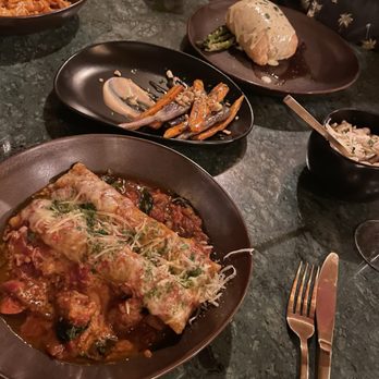 The Husky - Beef Wellington, beef cheeks pasta, carrot side, vodka pasta, & Mac & cheese - Burgers Near Me - New Orleans, Louisiana The Husky - Beef Wellington, beef cheeks pasta, carrot side, vodka pasta, & Mac & cheese - Burgers Near Me - New Orleans, Louisiana