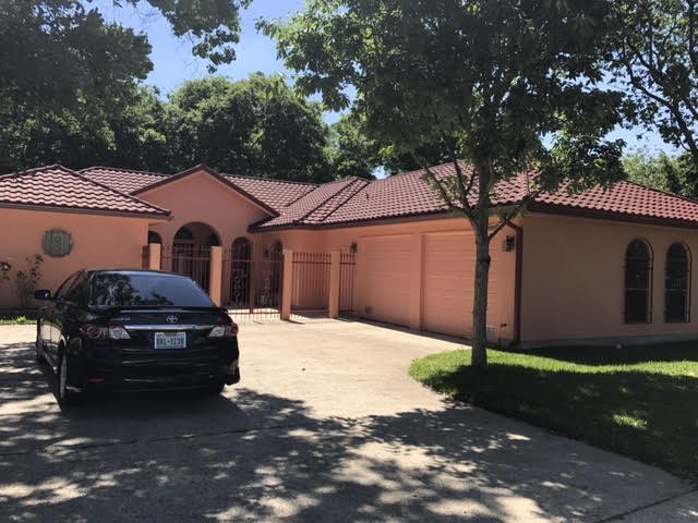 Slide of Kevin's Glass & Roofing