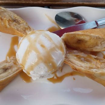 Bulan Thai Vegetarian Kitchen - Banana Rolls with Coconut Ice cream - Vegetarian Near Me - Los Angeles, California Bulan Thai Vegetarian Kitchen - Banana Rolls with Coconut Ice cream - Vegetarian Near Me - Los Angeles, California
