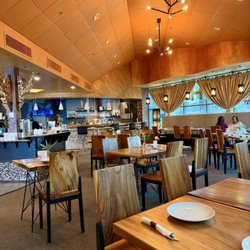 703 Thai Cuisine